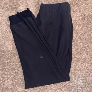 Lululemon joggers